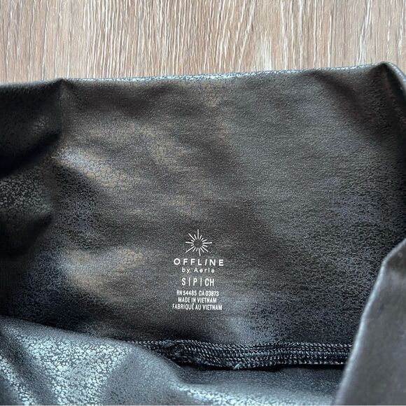 Aerie offline faux leather crackle leggings - Picture 4 of 6